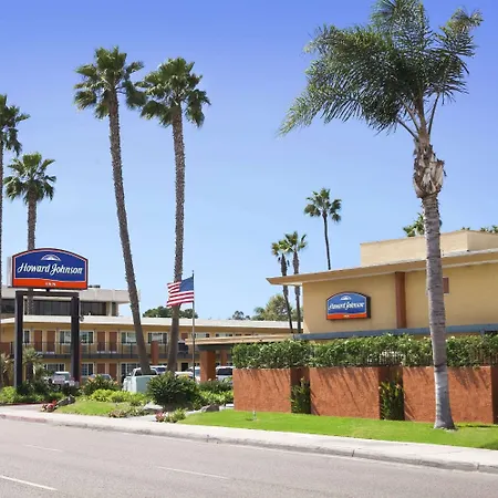 Howard Johnson By Wyndham San Diego Sea World-2