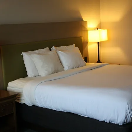 Country Inn & Suites By Radisson, Salina, Ks-2