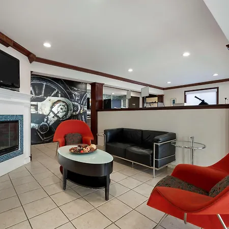 Best Western Edinburgh/Columbus-2