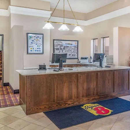 Super 8 By Wyndham Casper West By The River-2