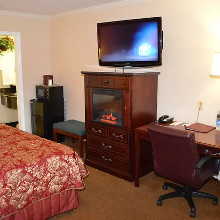Dynasty Suites Redlands-3