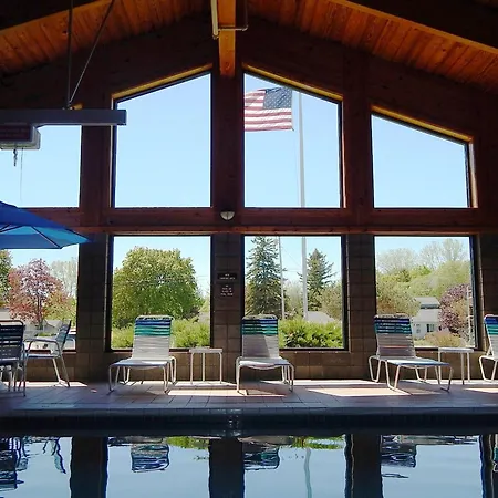 Americinn By Wyndham Sturgeon Bay-3