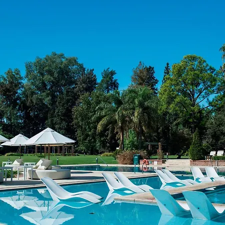 Sheraton Pilar Hotel & Convention Center-2