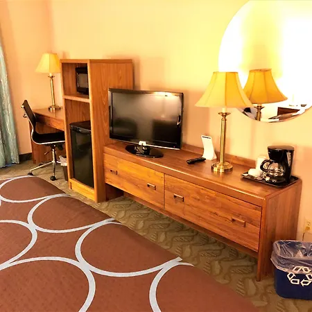 Super 8 By Wyndham Dodgeville-2