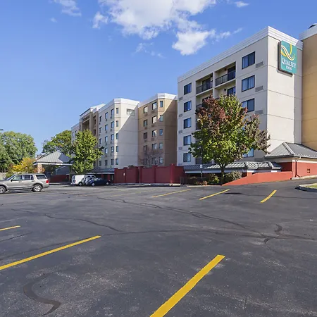 Quality Inn Boston-Revere-3