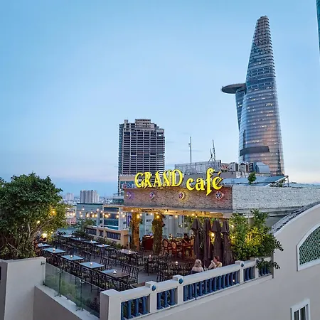 Hotel Grand Saigon-3