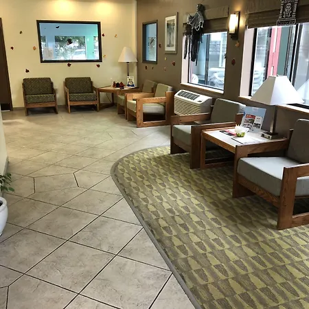 Super 8 By Wyndham Lacey Olympia Area-3
