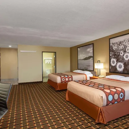 Super 8 By Wyndham Ottawa-2