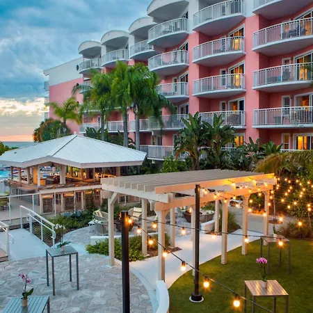 Beach House Suites By The Don Cesar-2