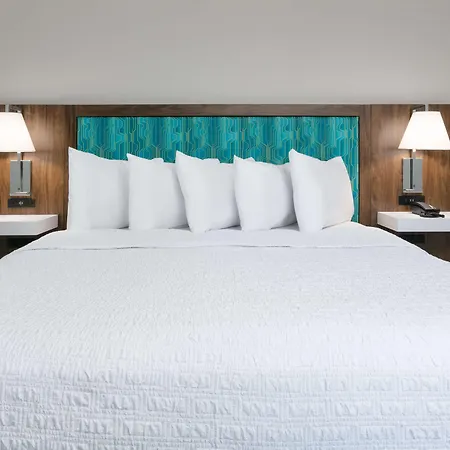 Hampton Inn Santa Cruz-2