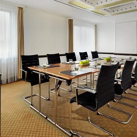 Stuttgart Marriott Hotel Sindelfingen-3