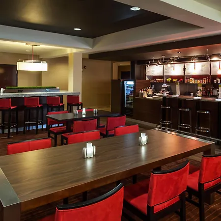Courtyard By Marriott Lakeland-3