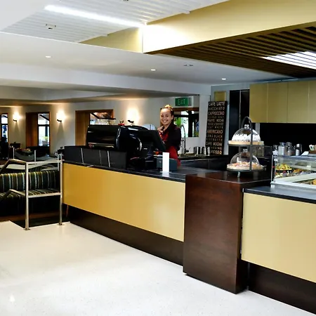 Jetpark Auckland Airport Hotel-2