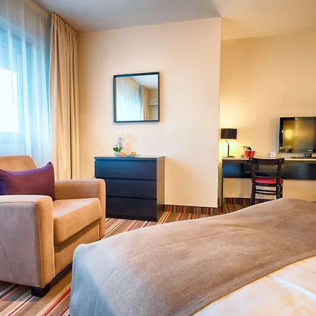Leonardo Inn Hotel Hamburg Airport-2