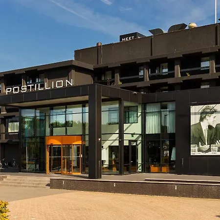 Postillion Hotel Dordrecht-3