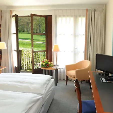 Hotel Schloss Eckberg-3