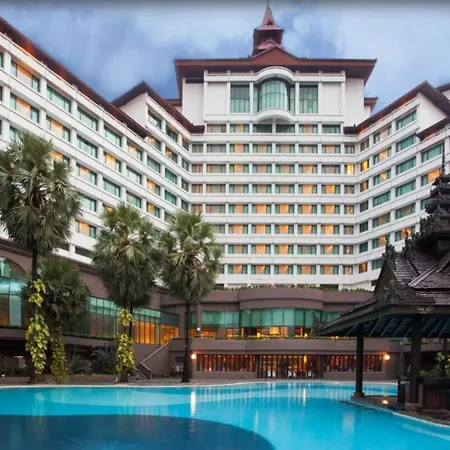 Sedona Hotel Yangon-3