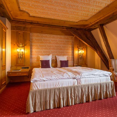 Hostellerie De La Pommeraie By Popinns-3