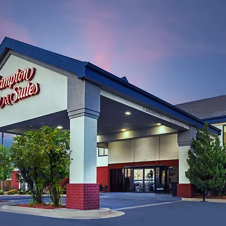 Hampton Inn & Suites Tulsa-Woodland Hills-3