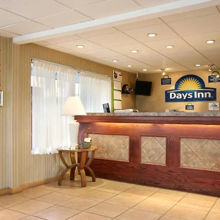 Days Inn By Wyndham Tannersville-2