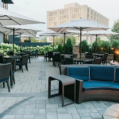Le Meridien Chicago - Oakbrook Center-3