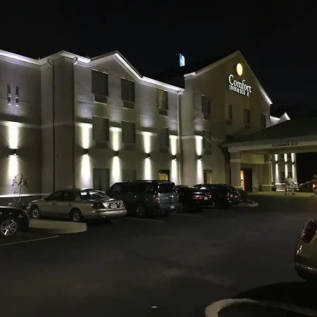 Comfort Inn & Suites Dayton Northwest - Englewood-3