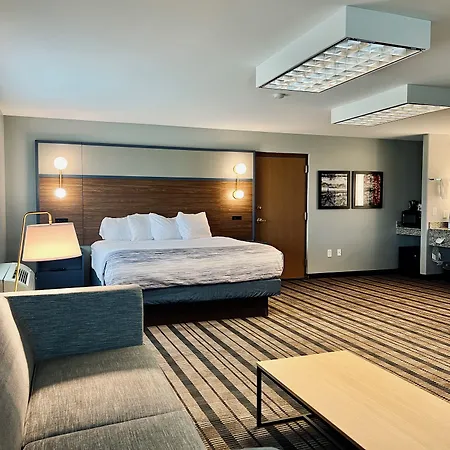 Americinn By Wyndham Beaver Dam-3