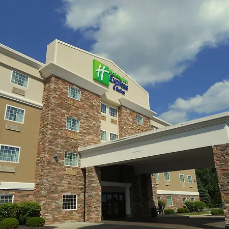 Holiday Inn Express & Suites Carmel North - Westfield By Ihg-2