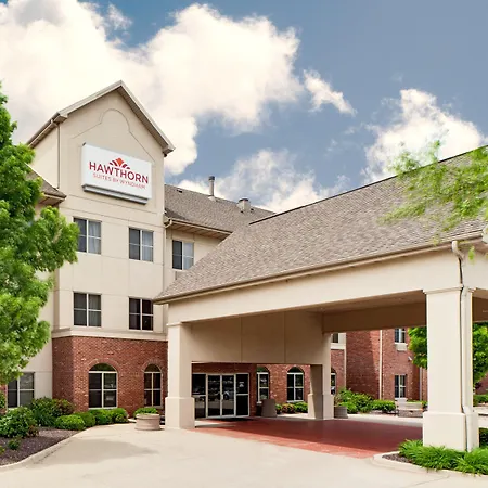 Hawthorn Extended Stay By Wyndham Bloomington-2