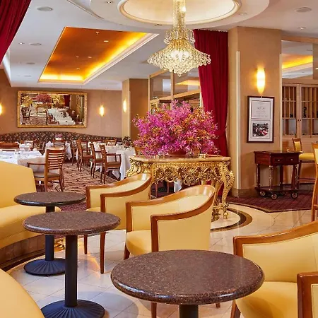Orchard Hotel-3