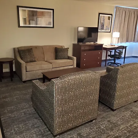 Cobblestone Suites - Oshkosh-3