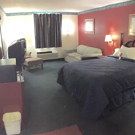 Econo Lodge Reading Airport-3