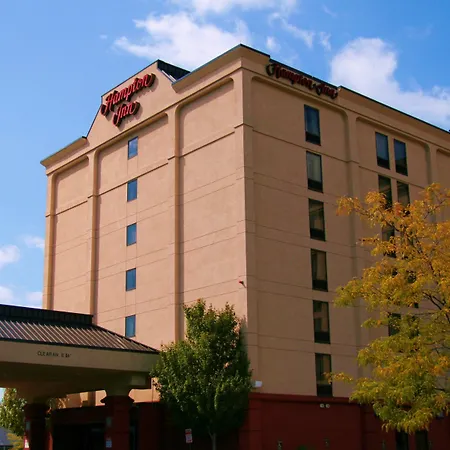 Hampton Inn Boston Logan Airport-2