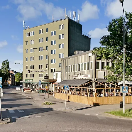 First Hotel Brommaplan-3