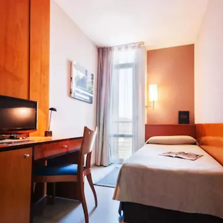 Hotel Granollers-3