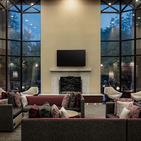 Courtyard By Marriott Springfield-3