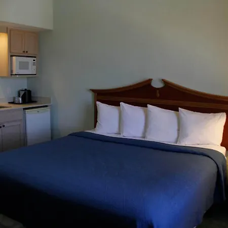 Cocoa Beach Suites Hotel-2