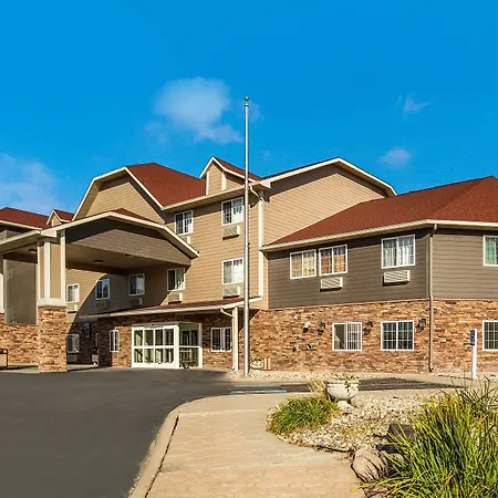 Red Roof Inn & Suites Omaha - Council Bluffs-2