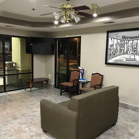 Super 8 By Wyndham Hernando-3