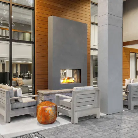 Courtyard By Marriott Reno-2