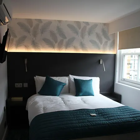 K Hotel Kensington-2
