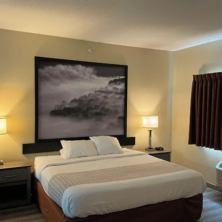 Super 8 By Wyndham Mason City-3