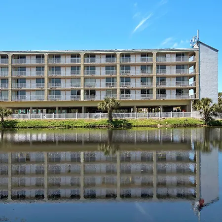 Baymont By Wyndham Panama City Beach-3