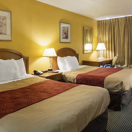 Econo Lodge Petersburg - Fort Lee-2