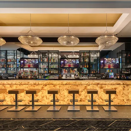 Doubletree By Hilton Deadwood At Cadillac Jack'S-3