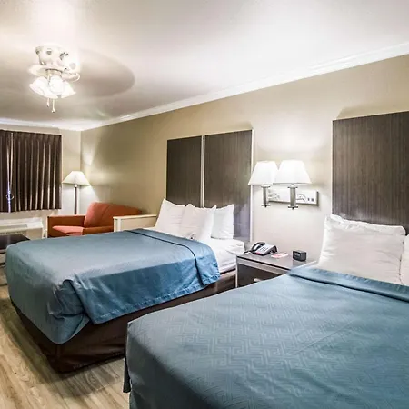 Econo Lodge Inn & Suites Corpus Christi-2