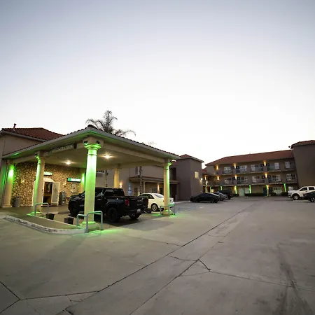 Mid City Inn Suites Pico Rivera , Los Angeles Area-2
