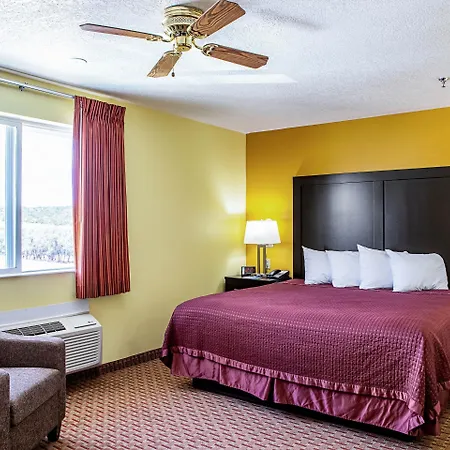 Rodeway Inn & Suites Monticello-2