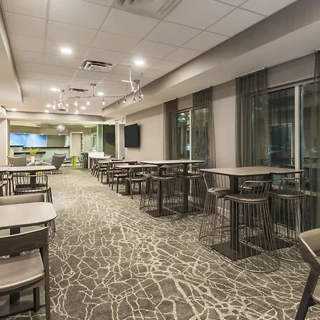 Springhill Suites Indianapolis Carmel-3