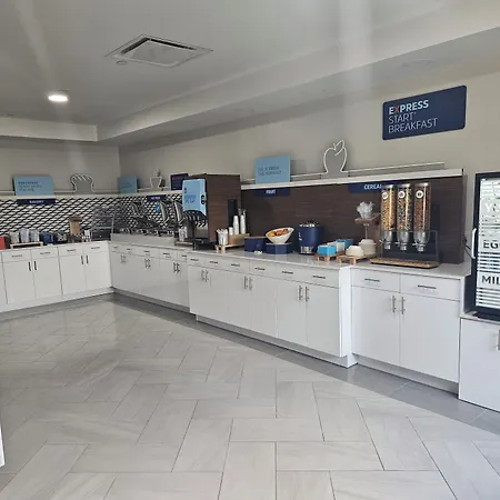 Holiday Inn Express And Suites Clermont Se West Orlando By Ihg-3
